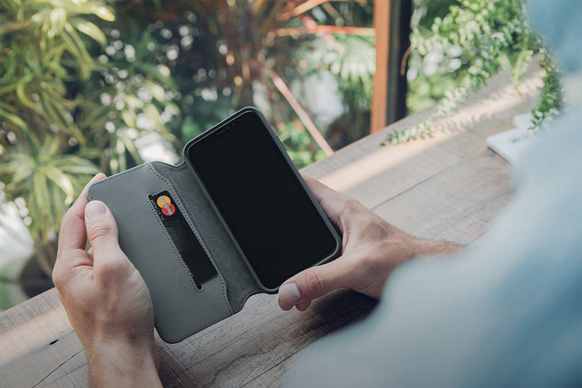 Moshi Overture for iPhone XS Max - Black - iSTYLE BG