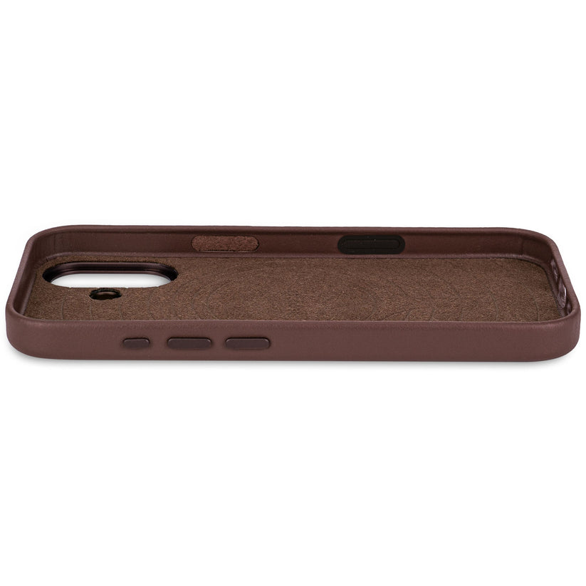 DECODED LEATHER BACKCOVER FOR IPHONE 17 - CHOCOLAT BROWN - iSTYLE BG