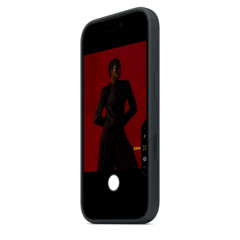 iPhone 17 Pro Silicone Case with MagSafe – Black - iSTYLE BG