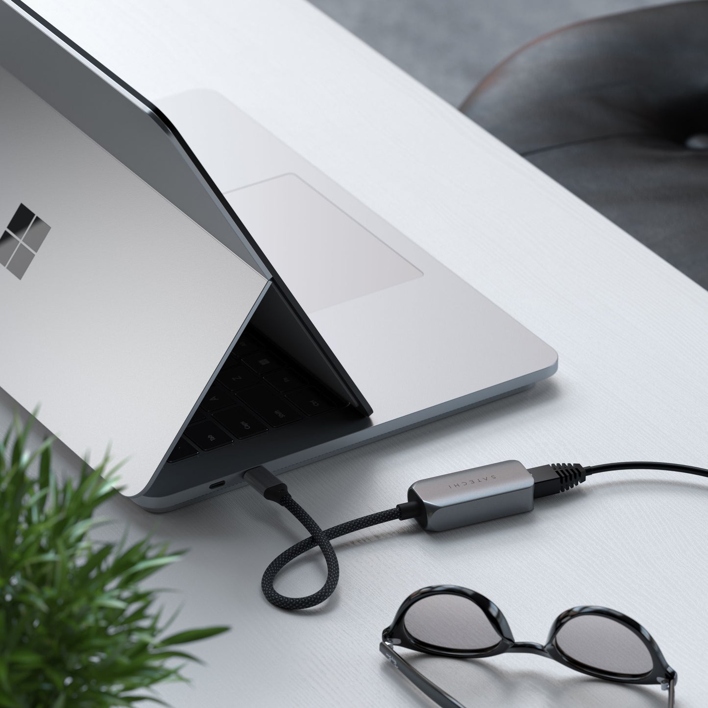 Satechi USB-C 2.5 Gigabit Ethernet Adapter - Space Grey