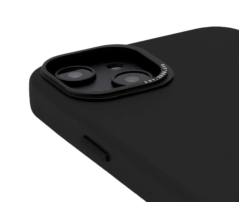 Decoded Leather Backcover, black - iPhone 14 Plus - iSTYLE BG