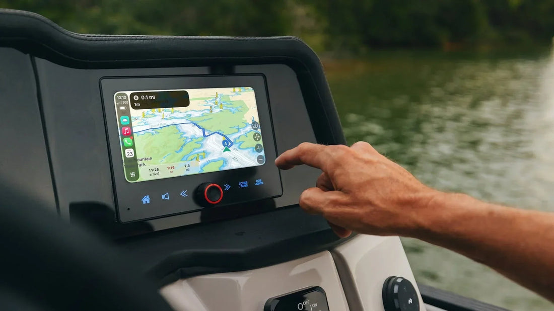Apple CarPlay скоро ще навигира и по вода