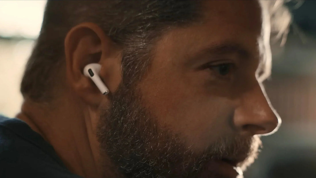 Как функцията „Живо слушане“ на iPhone и AirPods може да помогне в ежедневието