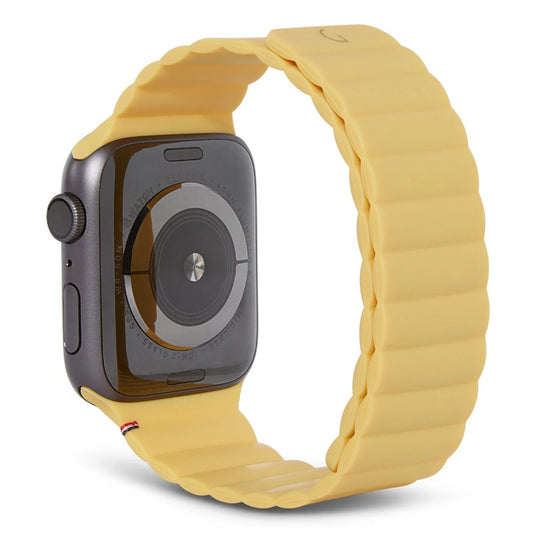 Каишка за Apple Watch от Decoded - магнитно залепване - жълта - iSTYLE BG