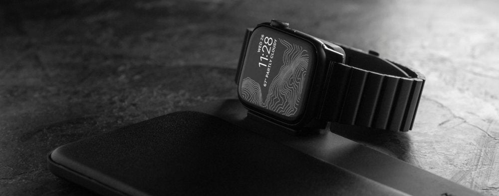 Каишка за Apple Watch от Nomad - 44/42 mm Steel – черна - iSTYLE BG