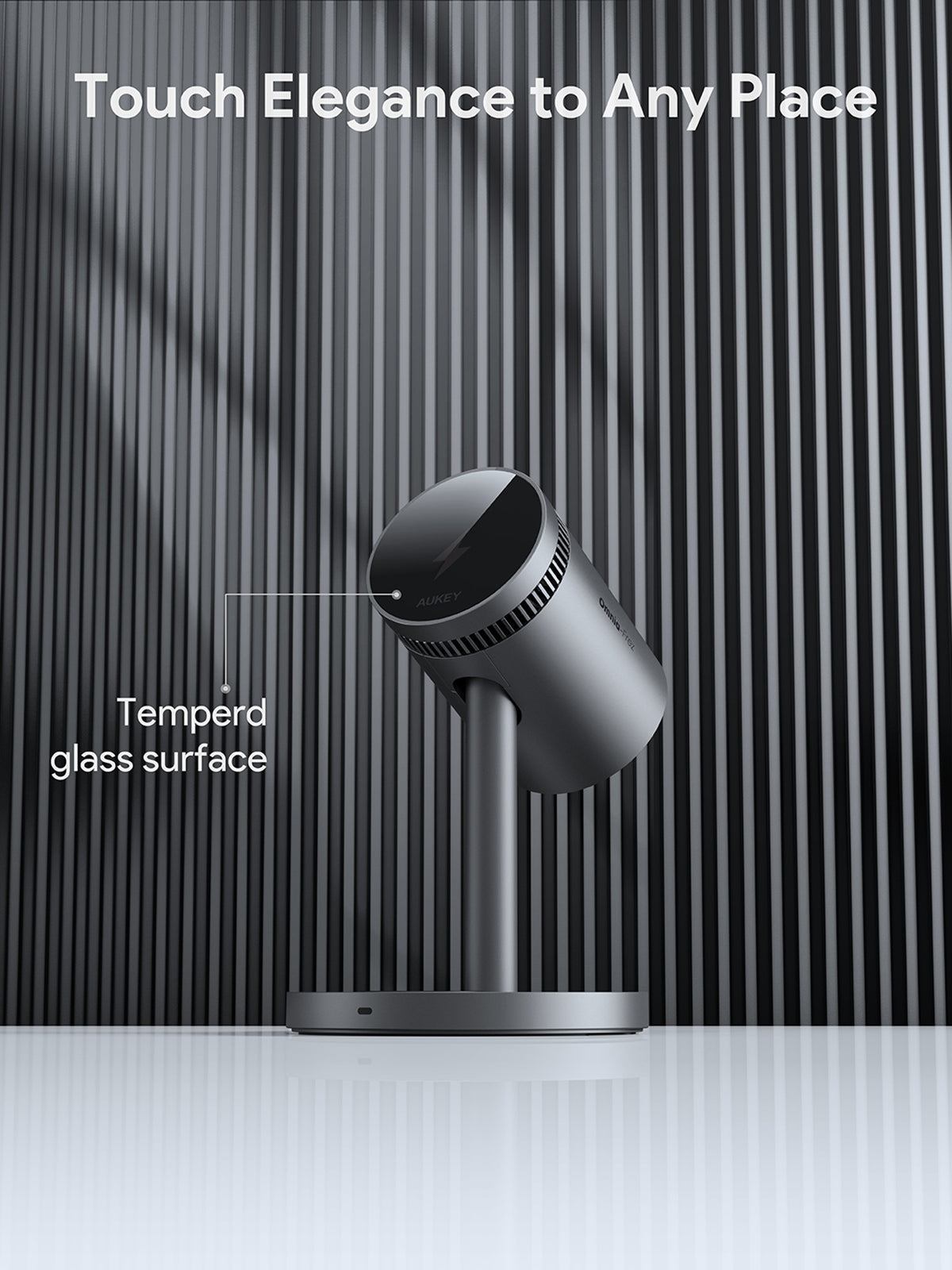 Зарядна стойка от AUKEY 3 в 1 - с активно охлаждане