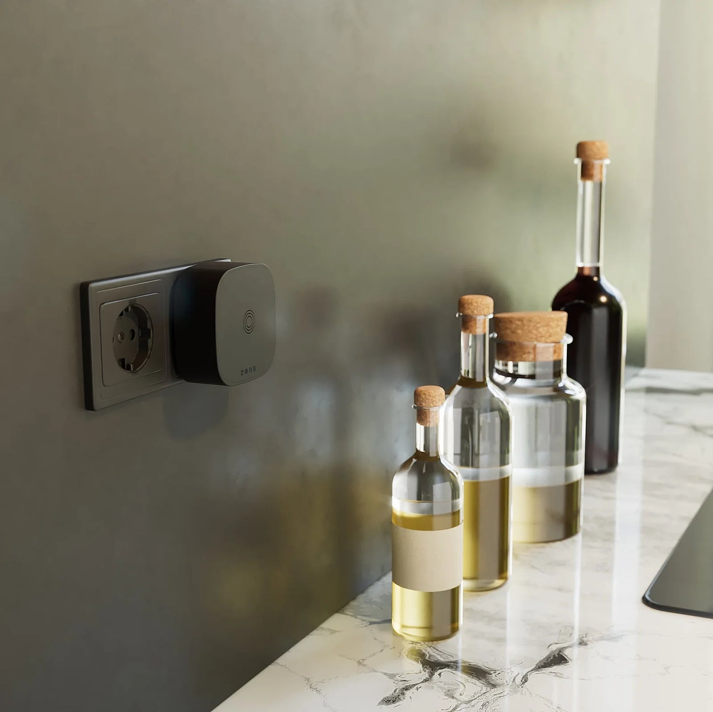 Zens Wireless Charging Adapter Black