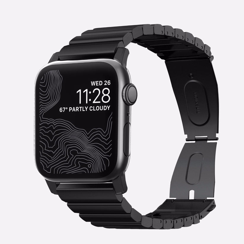 Каишка за Apple Watch от Nomad - Nomad 44/42 mm Titanium Band Black - iSTYLE BG