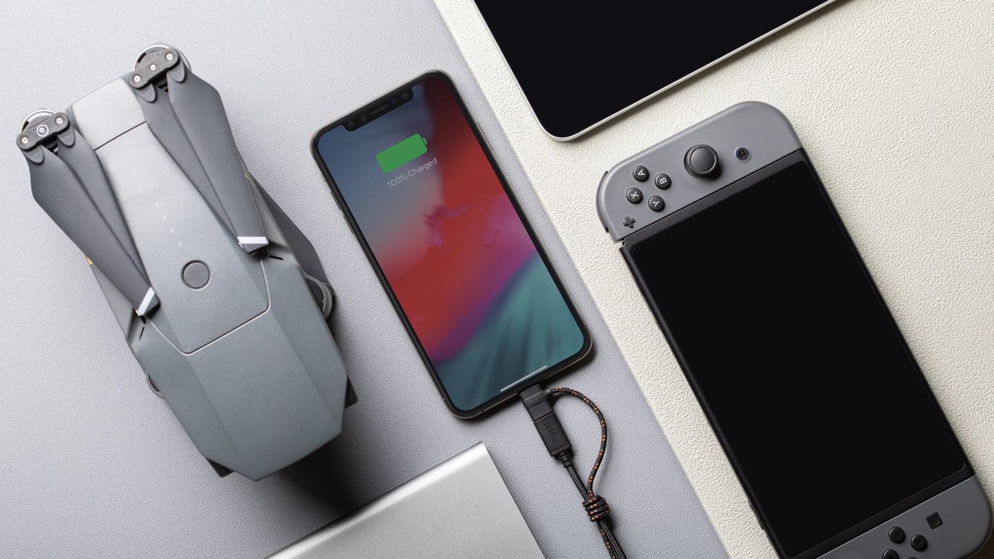 Moshi 3-in-1 Universal Charging cable (USB-C / Lightning / MicroUSB) - Black