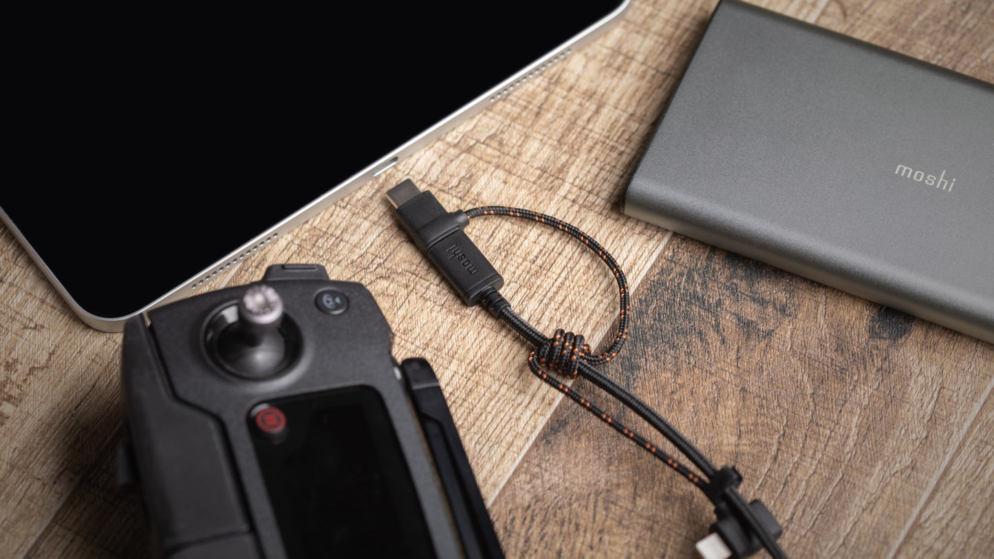 Moshi 3-in-1 Universal Charging cable (USB-C / Lightning / MicroUSB) - Black