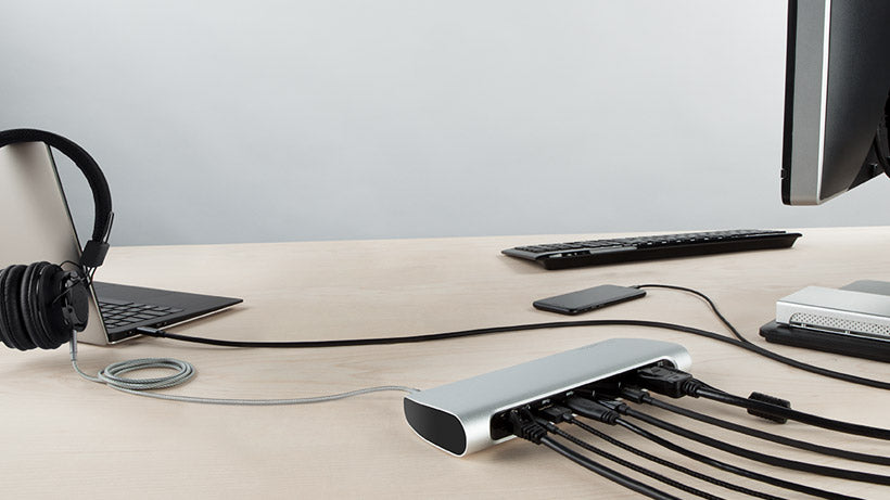 Belkin Thunderbolt 3 кабел USB-C към USB-C 100W 40Gbps 5K/Ultra HD 0.8m - Черен