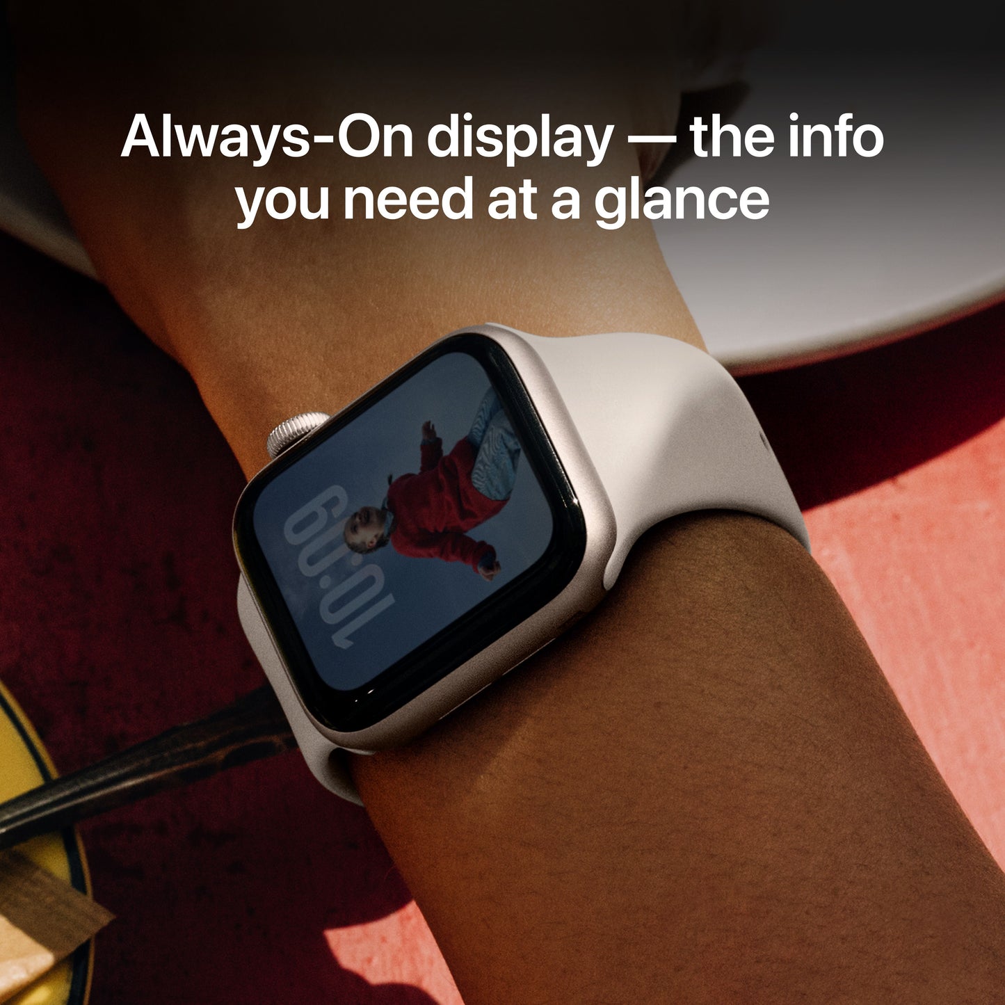 Apple Watch SE 3 GPS + Cellular 40mm Starlight Aluminium Case with Starlight Sport Band - M/L - iSTYLE BG