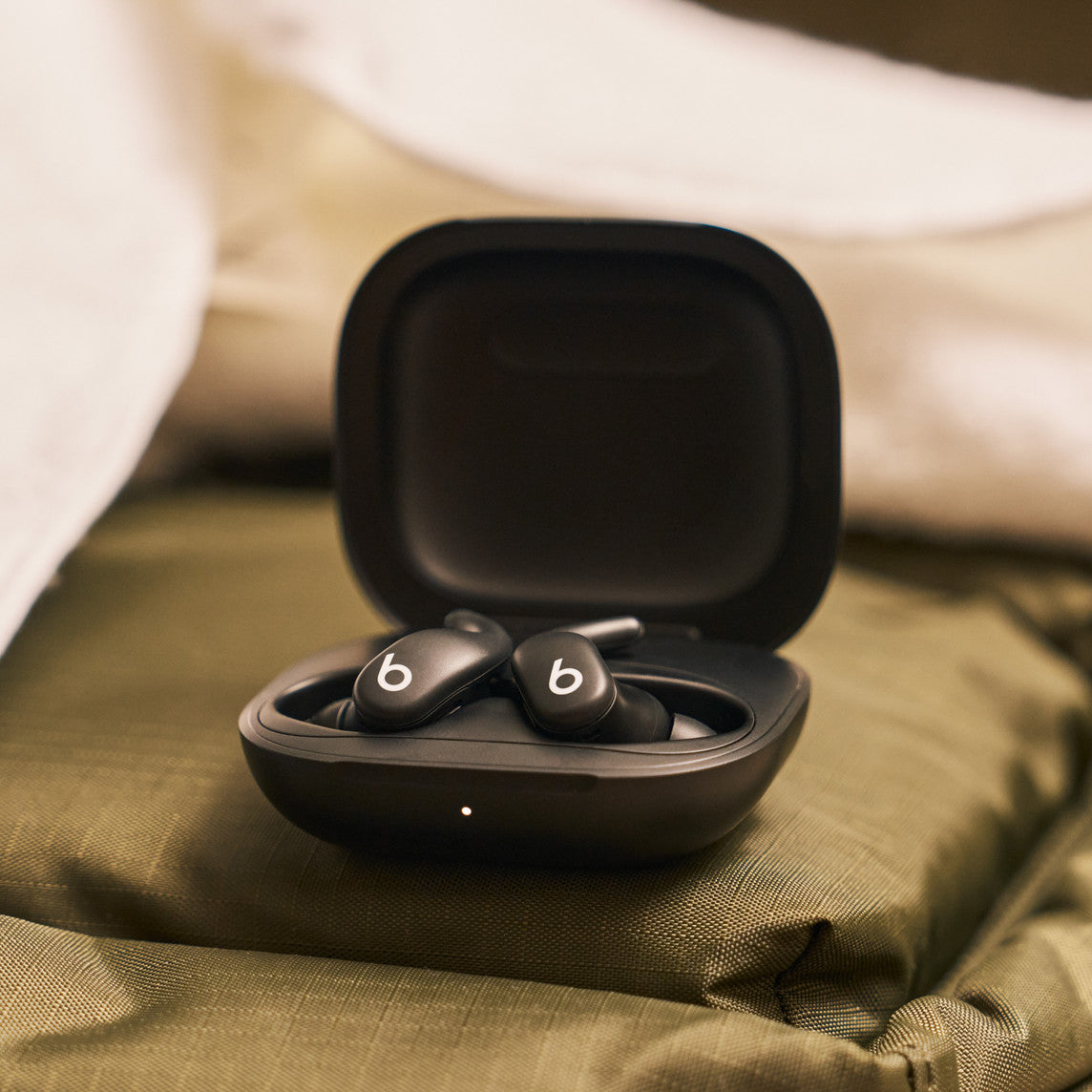 Powerbeats Fit - Wireless NC Workout Earbuds w Secure Fit - Jet Black