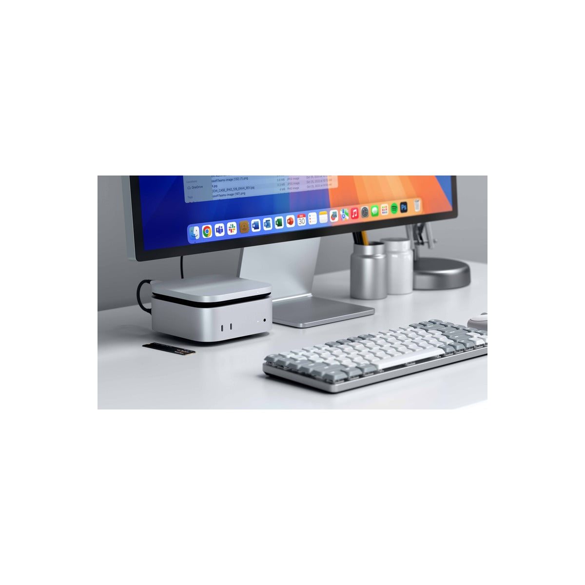 Satechi USB4 Slim NVMe SSD Enclosure - Grey