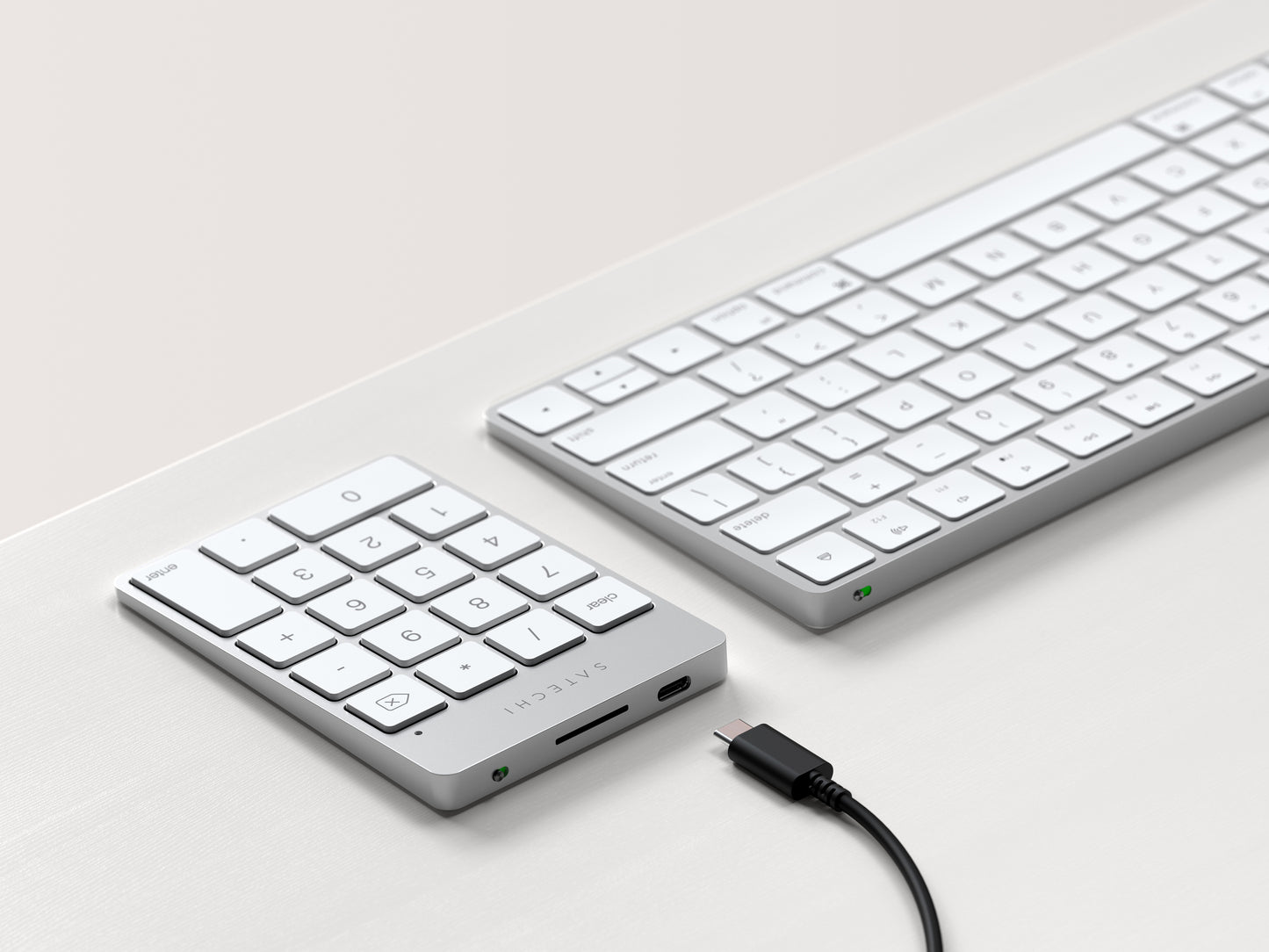 Satechi Slim Wireless Keypad - Silver