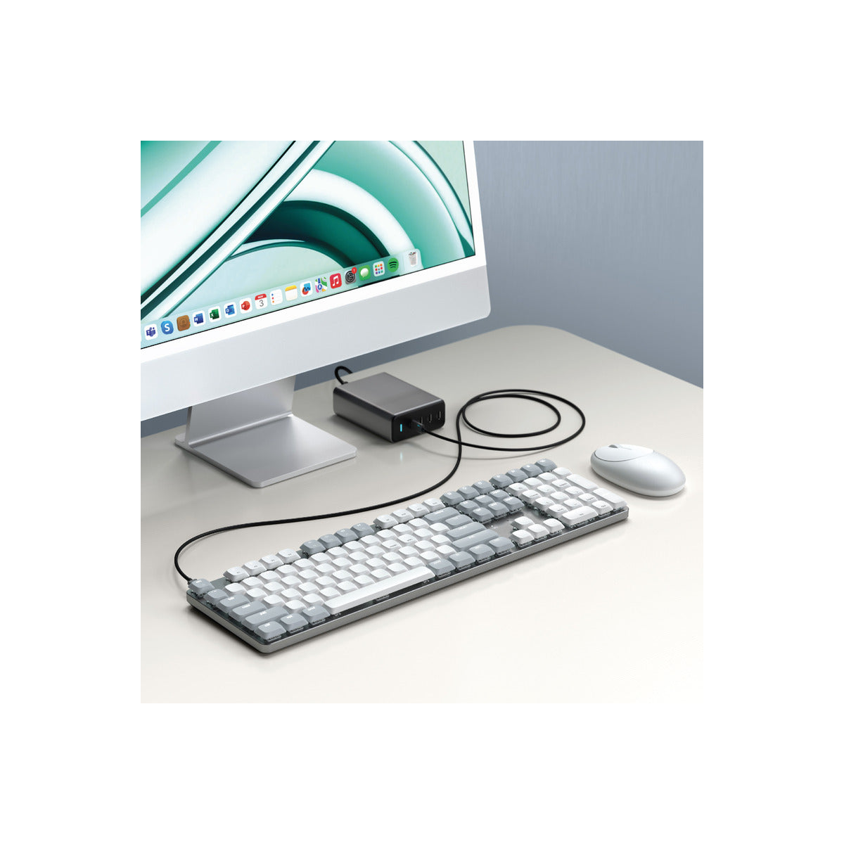 Satechi SM3 Slim Mechanical Backlit Bluetooth Keyboard (Light) - US - Light