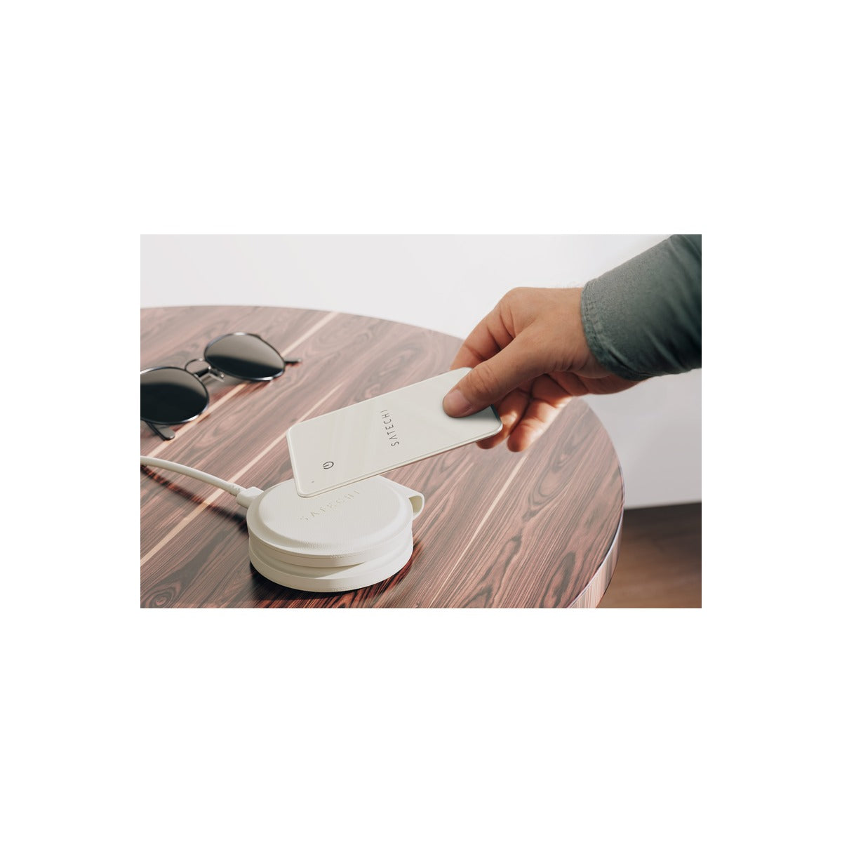 Satechi FindAll Card - Sand