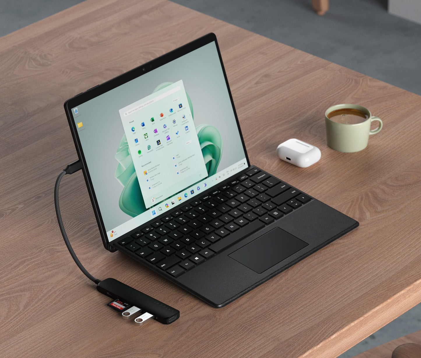 Satechi 6-in-1 USB-C Slim Multiport Adapter - Black