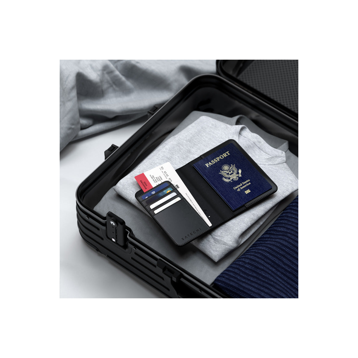 Satechi Vegan-Leather Passport Cover w Find My - Black