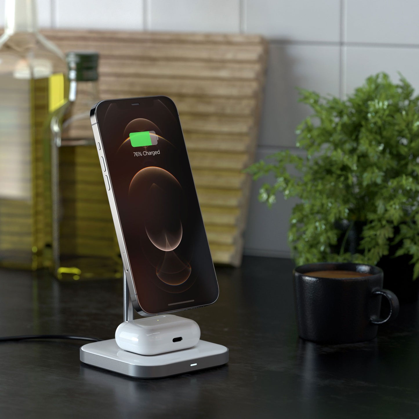 Satechi Aluminium 2-in-1 Magnetic Wireless Charging stand