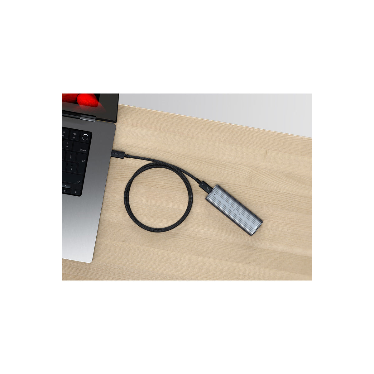 Satechi Thunderbolt 4 Pro Braided Cable 1m (PD240W,40Gpbs data,8K resolution) - Black