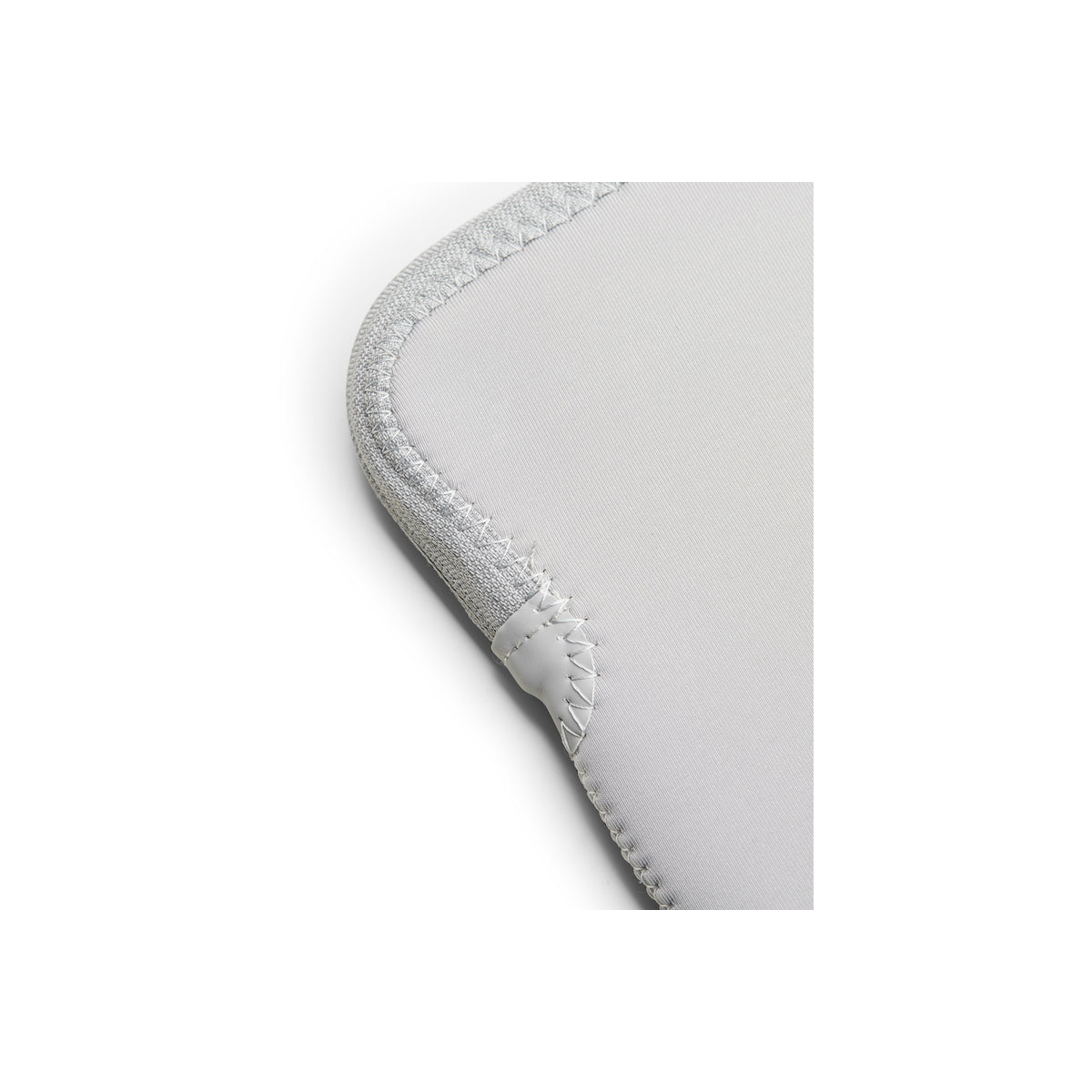 TRUNK 14" MacBook Neoprene Sleeve Silver Cloud