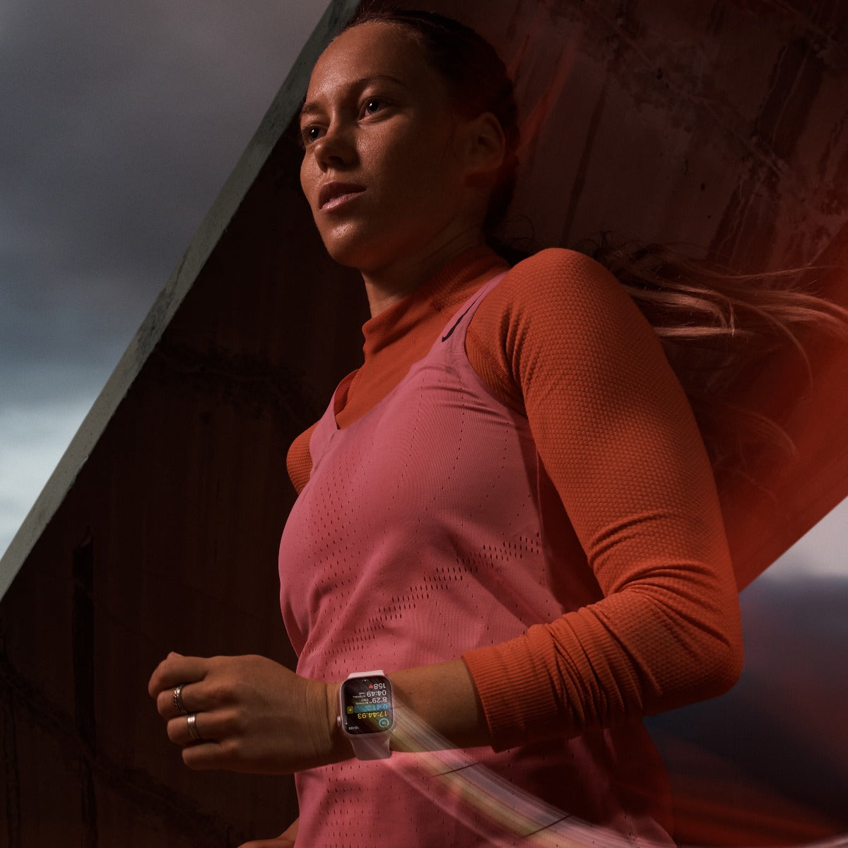 Apple Watch Series 9 GPS 45mm Midnight алуминиев корпус с каишка Midnight Sport Loop - iSTYLE BG