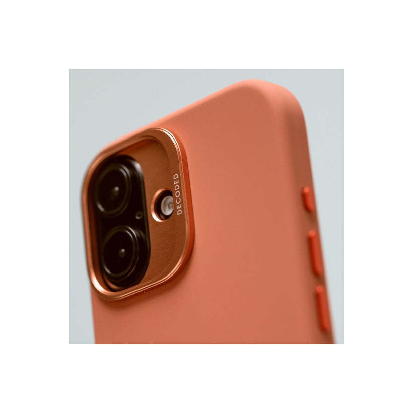 Кейс за iPhone 16 Plus от Decoded - AntiMicrobial - оранжев - iSTYLE BG