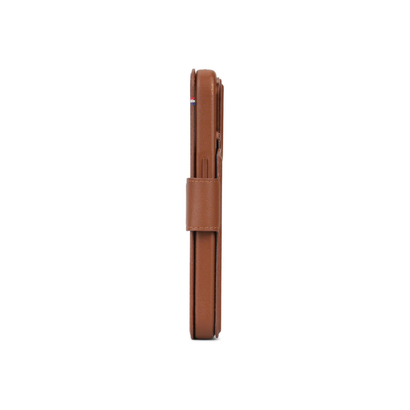 Decoded Leather Detachable Wallet, tan - iPhone 15 Pro Max - iSTYLE BG