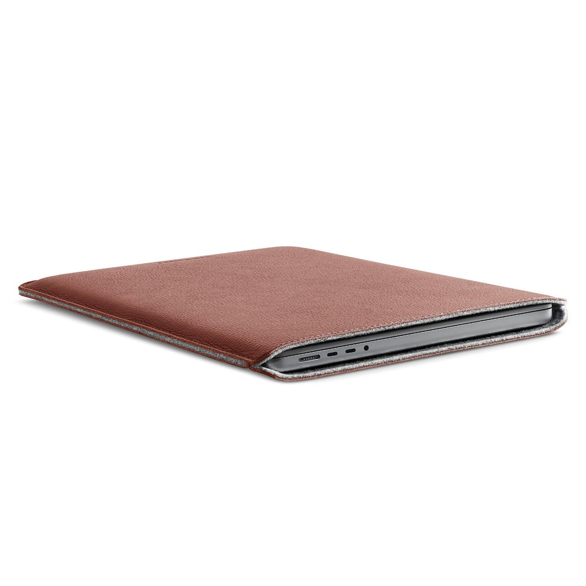 Woolnut Leather Sleeve for 16-inch MacBook Pro - Cognac