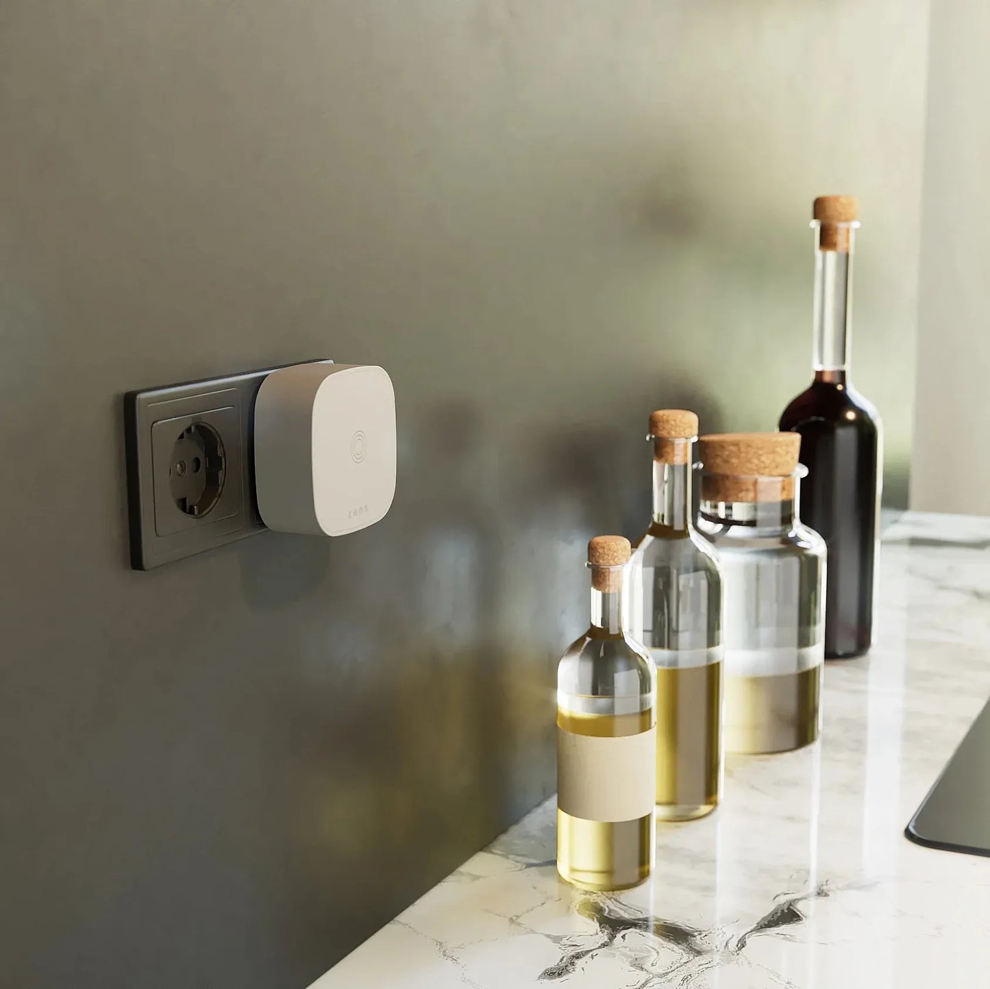 Zens Wireless Charging Adapter White - iSTYLE.bg