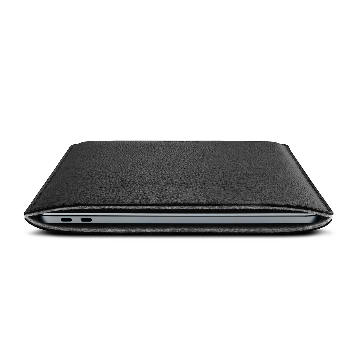 Woolnut Leather Sleeve for 13-inch MacBook Pro & Air - Black