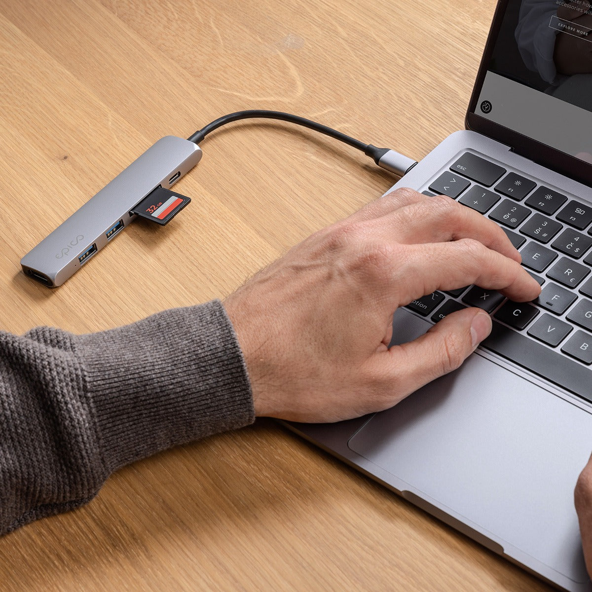 Epico 6in1 Aluminium Hub 8K with USB-C connector - Silver