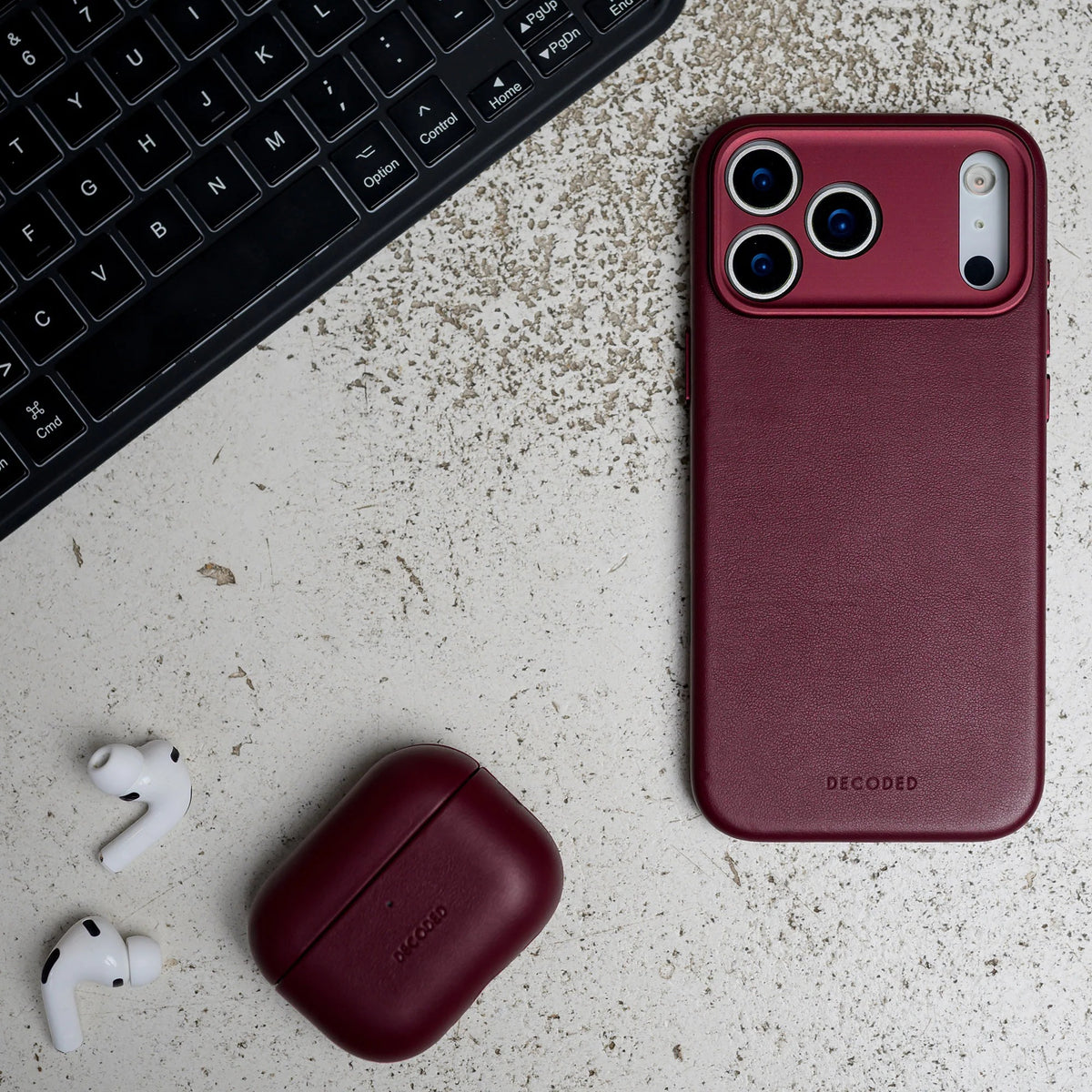 DECODED Leather Case AirPods Pro 3 - Burgundy