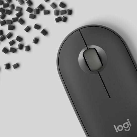 Logitech Pebble Mouse 2 M350s Tonal Graphite, изработена от рециклирана пластмаса