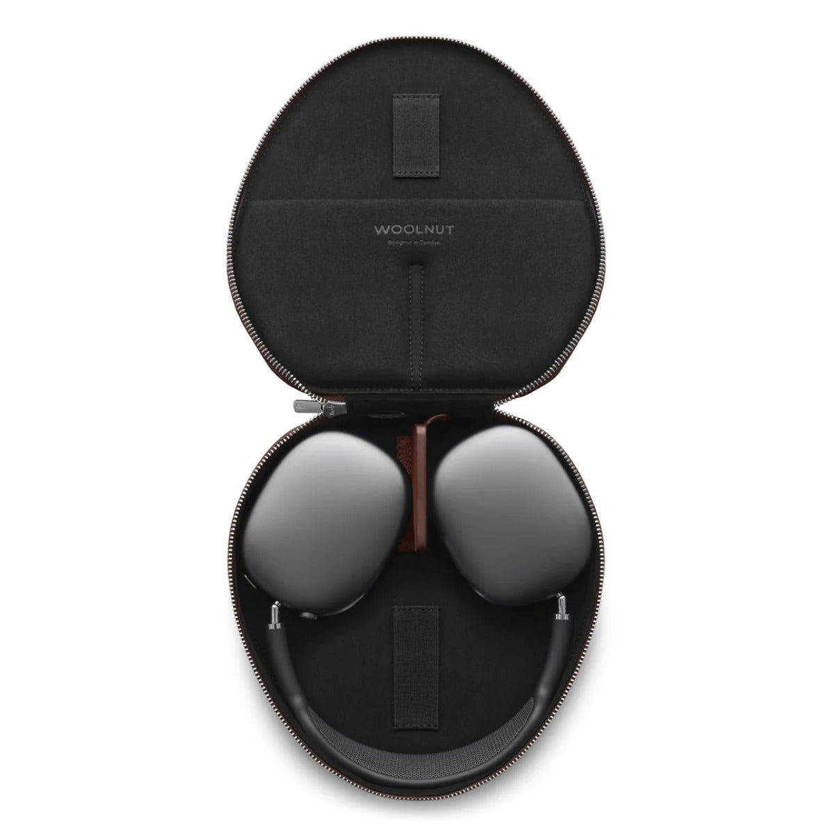 Кожен кейс за AirPods Max от Woolnut - кафяв - iSTYLE BG