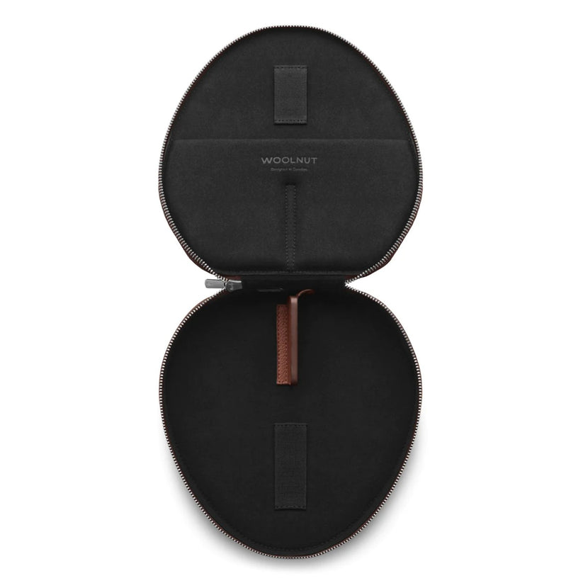 Кожен кейс за AirPods Max от Woolnut - кафяв - iSTYLE BG