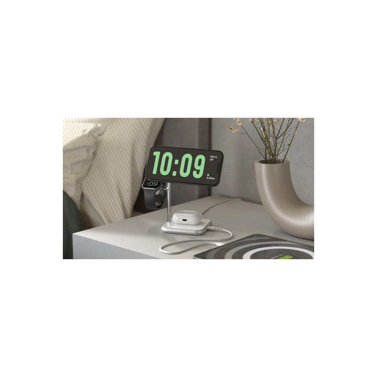 ZENS 4-in-1 MagSafe + Watch Wireless Charging Station White - iSTYLE BG